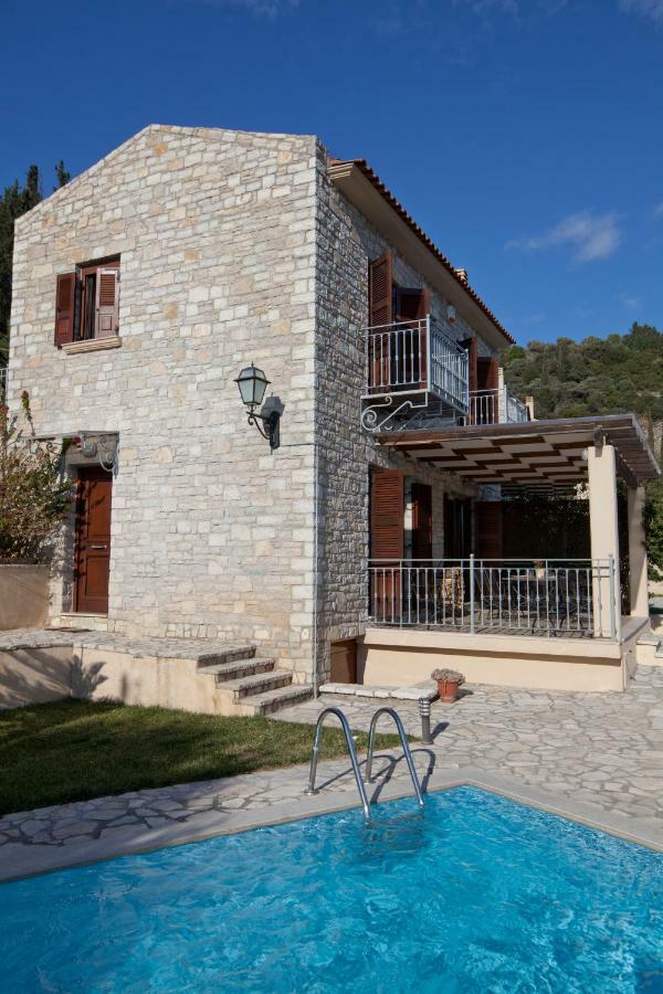 Parathalasso Villas 모나스시라키 외부 사진