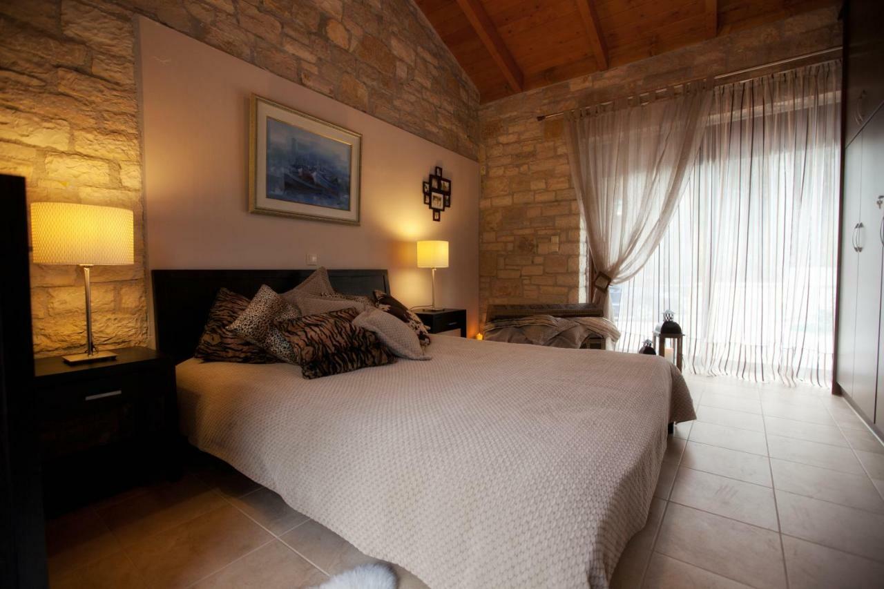 Parathalasso Villas 모나스시라키 외부 사진