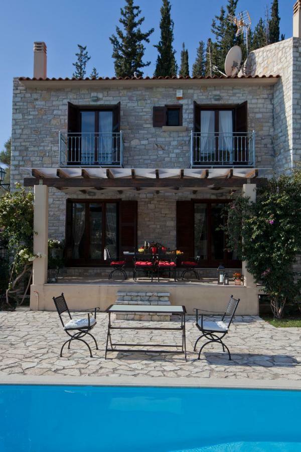 Parathalasso Villas 모나스시라키 외부 사진