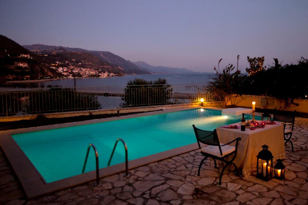 Parathalasso Villas 모나스시라키 외부 사진