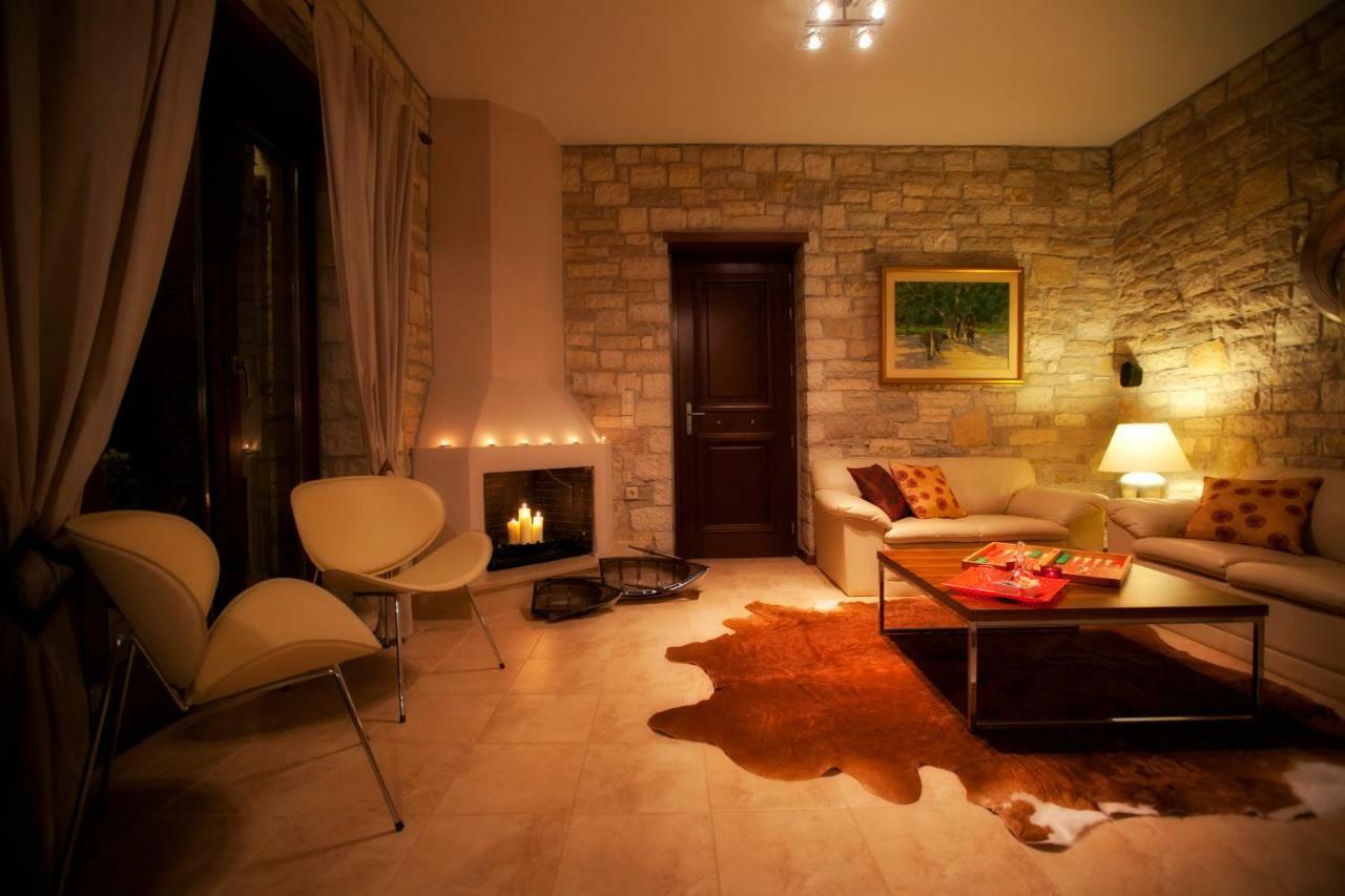 Parathalasso Villas 모나스시라키 외부 사진