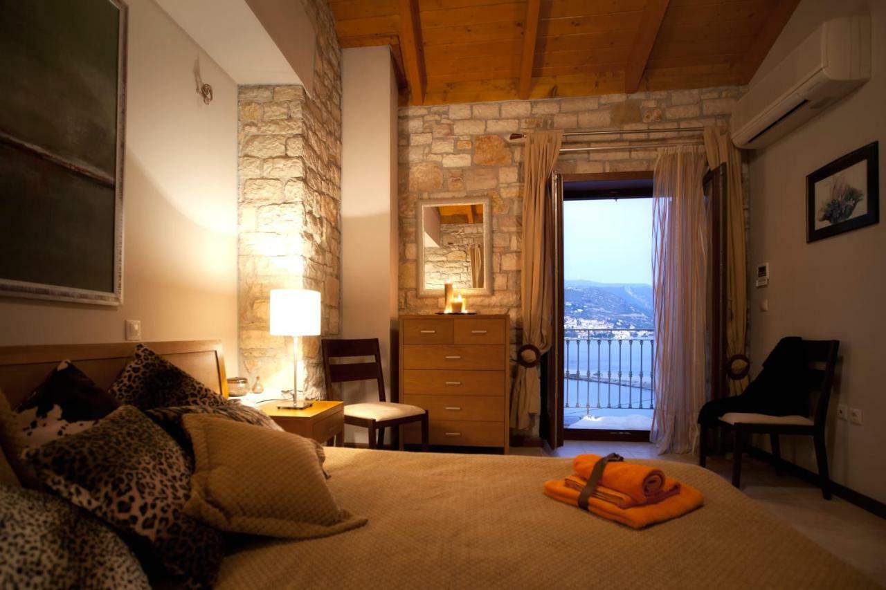Parathalasso Villas 모나스시라키 외부 사진
