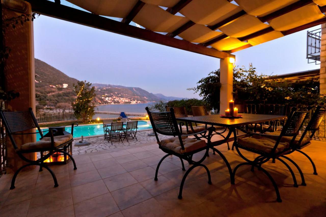 Parathalasso Villas 모나스시라키 외부 사진